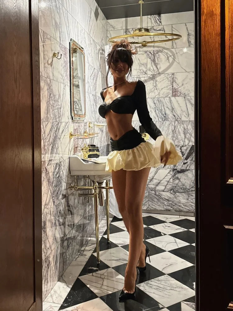 Getadme Elegant Lady Contrasting Puff Pleated Hem Mini Skirt Suits Sexy Long Sleeves Slim Cropped Top Pleated Skirts Chic Lady Outfits