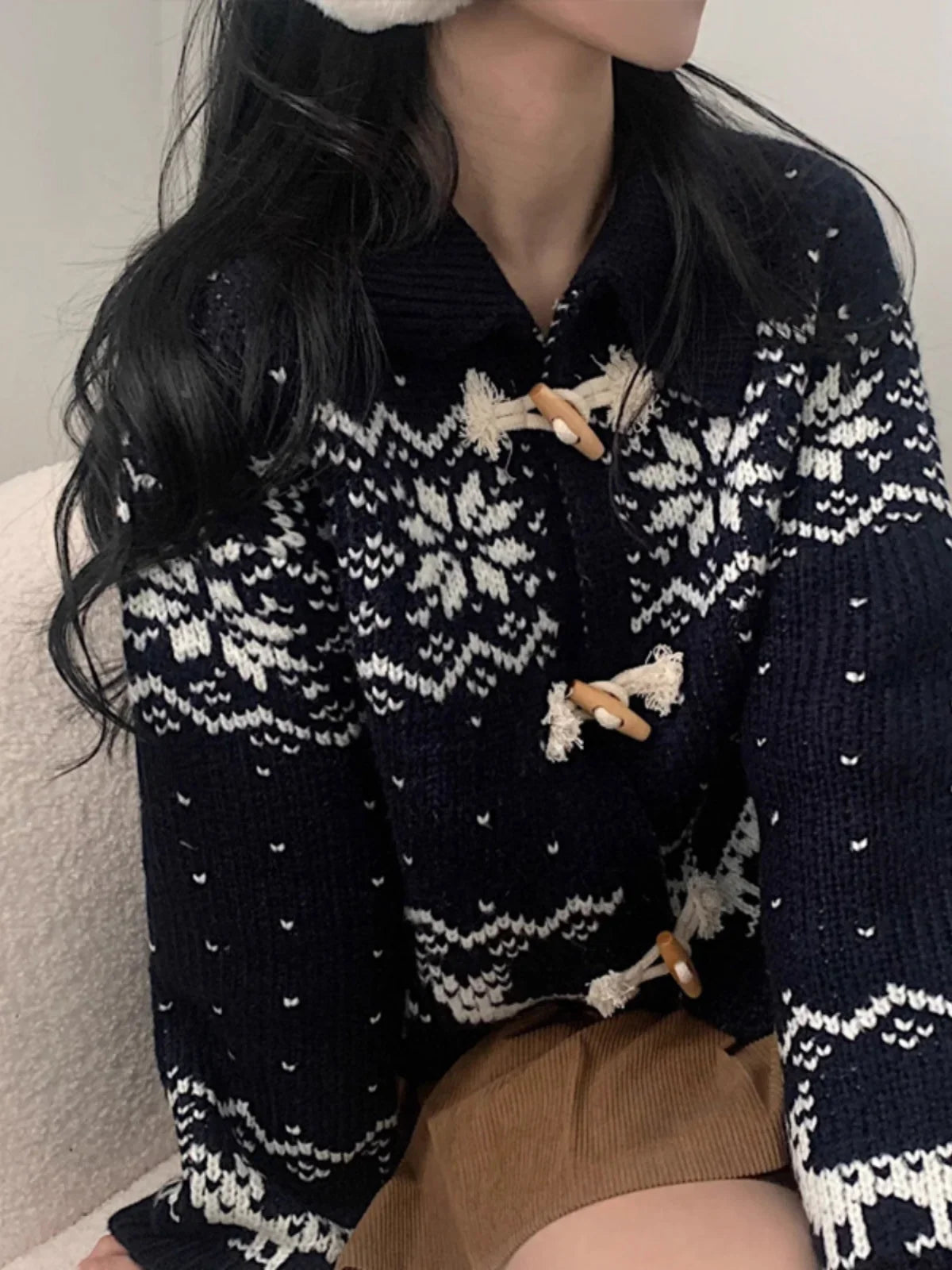 GETADME Lazy sweater jacket women's winter warm horn button snowflake knitted cardigan retro lapel y2k ins Harajuku long-sleeved top