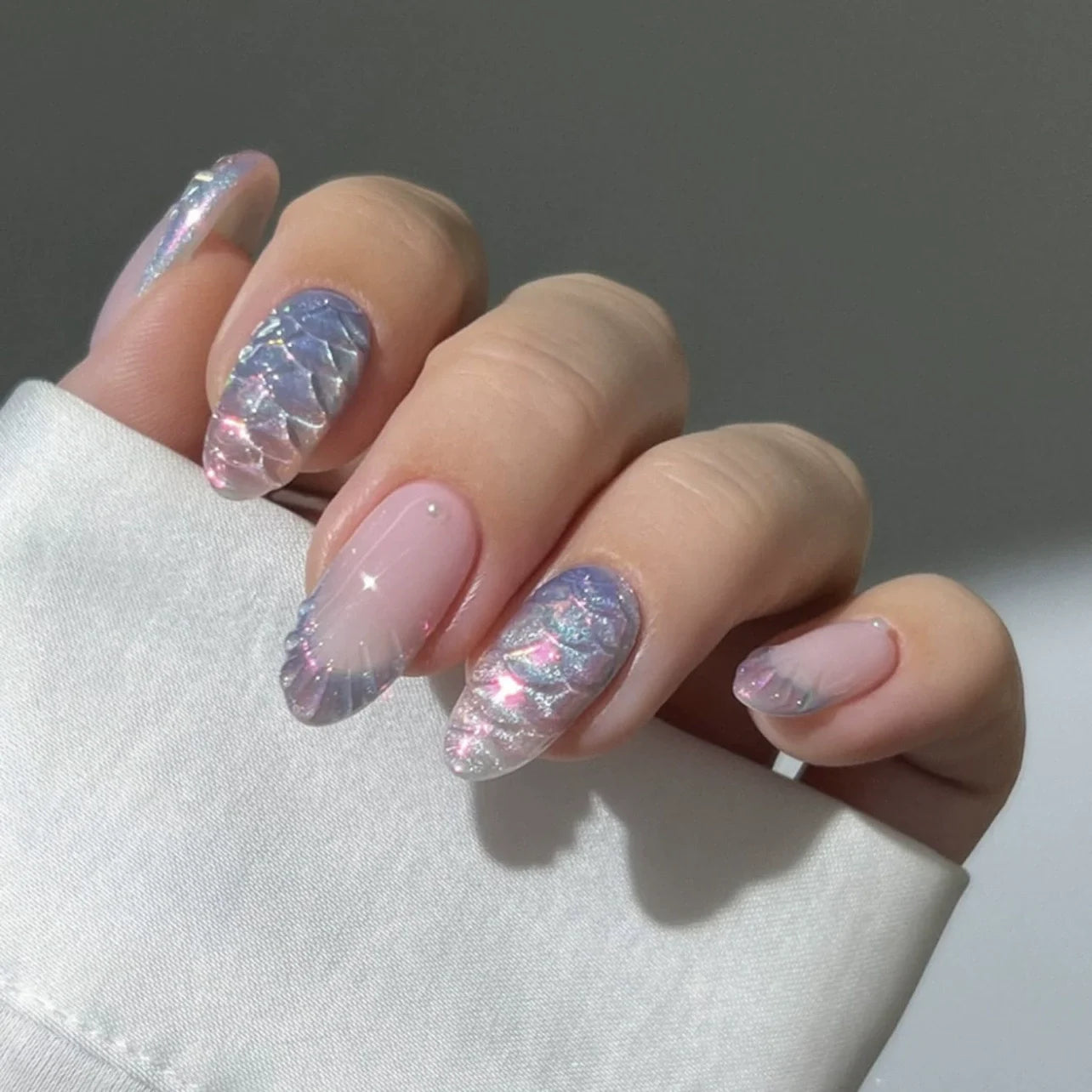 GETADME 24Pcs Mid-length 3D Flowers Design Fingertips Sweet Butterfly Yellow Ripple Almond False Nails Detachable Full Cover Press Ons