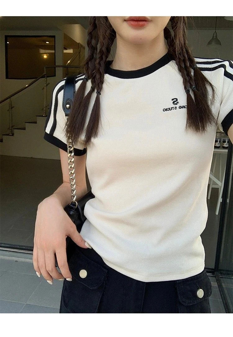 GETADME Women's French Sle Stripe Short Sleeve T-shirt Summer Wear Design Sense Gyaru Round Neck Tops Internet Celebri Oversized Tops
