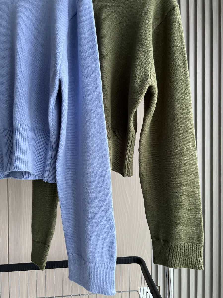 GETADME Loose sleeve round neck knitted sweater 2025 new product ladies ultra-wide ribbed hem long sleeve short cardigan