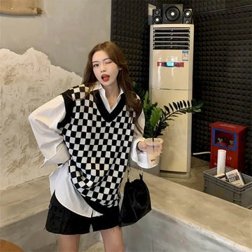 Getadme-Spring Autumn V-neck Sleeveless Sweater For Women Vest Vintage Tops Harajuku Japanese Fashion 90s Clothes Oversize Plaid