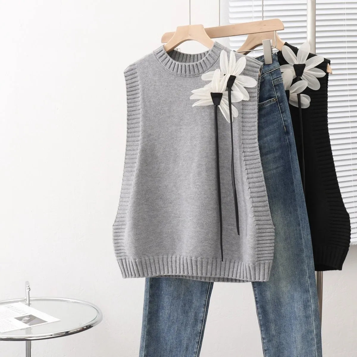 Getadme-Women's Knitted Vest New Autumn Solid Pocket Sleeveless Jacket Winter Sweater V-Neck Waistcoat Vests Hot Selling H199