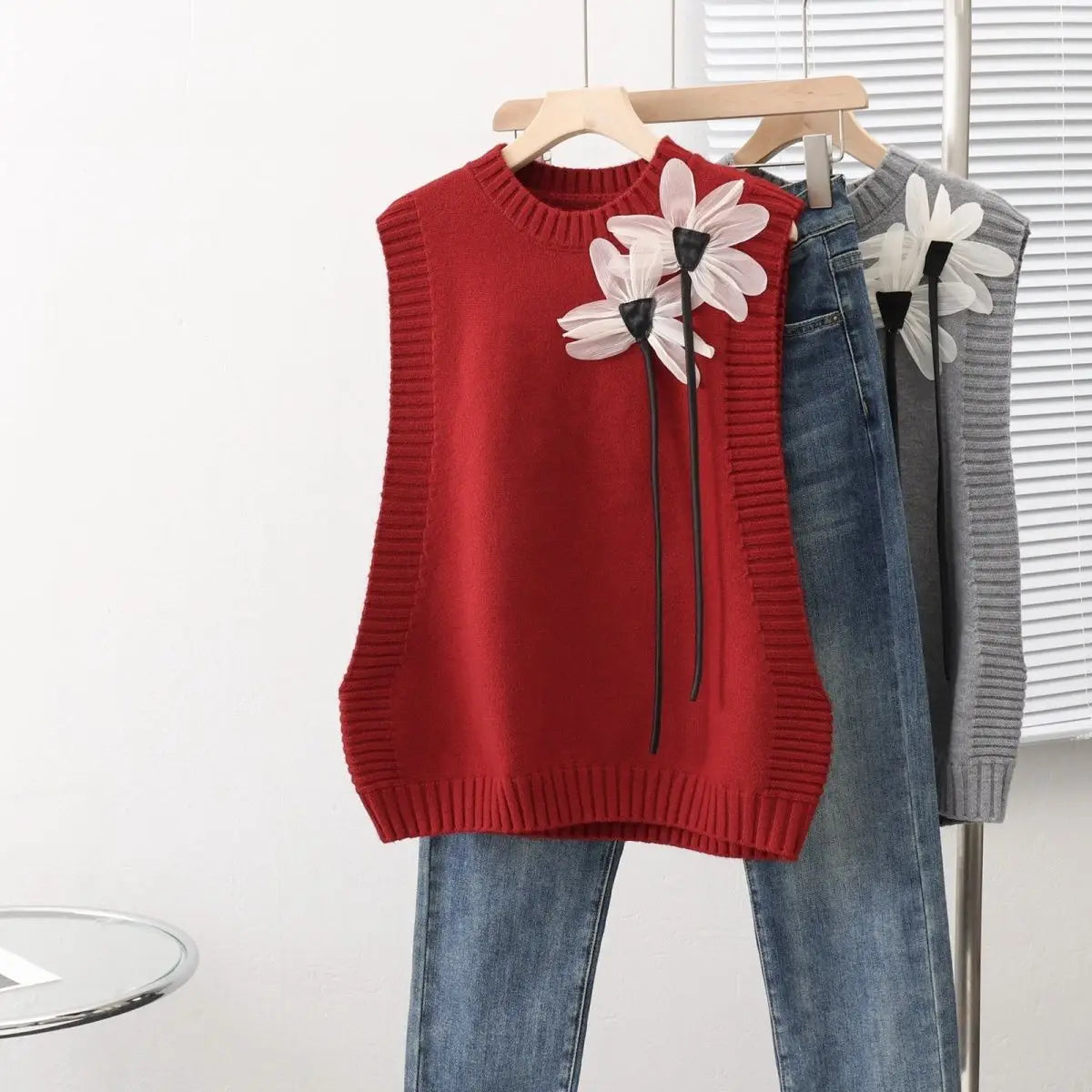 Getadme-Women's Knitted Vest New Autumn Solid Pocket Sleeveless Jacket Winter Sweater V-Neck Waistcoat Vests Hot Selling H199