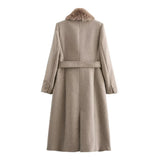 GETADME 2025 RARF Women's Belt Warm Fur Collar Coat Flip Collar Pocket Button Decoration Autumn/Winter New Women's Wear