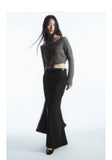 GETADME Ethereal  2025  autumn new style of Standard cut short wide neck wool-blend cardigan