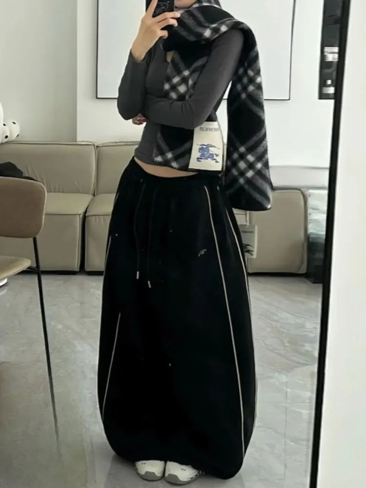 Getadme Vintage Baggy Black Striped Sweatpants Warm Y2k Oversize Woman Korean Harajuku Pants Thick Casual Trousers Winter Fall