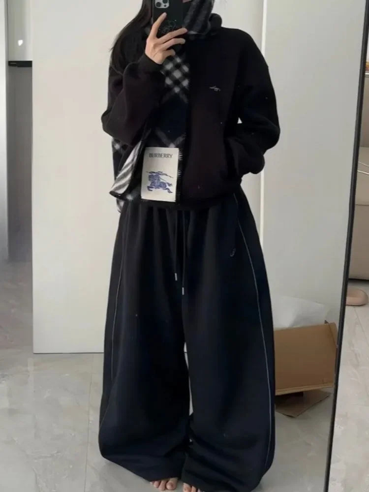 Getadme Vintage Baggy Black Striped Sweatpants Warm Y2k Oversize Woman Korean Harajuku Pants Thick Casual Trousers Winter Fall