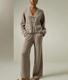 GETADME 여성용 시크 솔리드 버튼 V넥 니트 가디건 세트 패션 캐주얼 루즈 와이드 레그 롱 팬츠 정장 2024 레이디 데일리룩