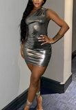 GETADME 여성용 섹시 원숄더 바디콘 드레스 솔리드 불규칙 스키니 미니 Y2K 메탈릭 골드링 숏 미니 드레스