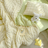GETADME Quality Seersucker Cool Summer Quilt Soft-lightweight Breathable Blanket Thin Cloud-feeling Bare Sleeping Comforter Duvet Set