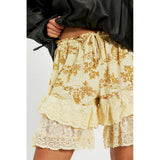 GETADME Women Summer Boho Floral Bloomers Knee Length Pantaloons Coquette Layered Ruffles Lace Loose Shorts Vacation Going Out Bottoms