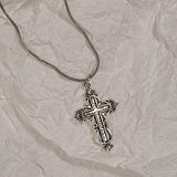 GETADME Y2K Sweet Cool Girl Personalized Creative Cross Love Pendant Necklace, Suitable for Daily Wearing