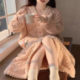 GETADME 여성용 패딩 두꺼운 따뜻한 가운 겨울 긴팔 나이트가운 플란넬 원피스 잠옷 여성용 대형 꽃무늬 목욕가운 