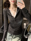 GETADME Women's Top Lace Patchwork Long Sleeve T-Shirt Base Shirt Fashion Vintage Fake Two-piece V-neck T-shirt Aesthetic Clothes