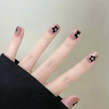 GETADME 24개 탈착식 숏 프레스 온 네일 Y2K 라인스톤 거짓 네일 (글루 포함) 발레 스위트 쿨 걸스 인조 거짓 네일 팁