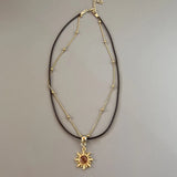 Collier GETADME Soleil Étoile Zircon pour Femme, Collier Vintage en Cuir Double Couche, Collier Ras du Cou, Bijou Tendance
