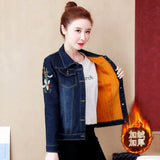 GETADME 2025 Autumn Winter Fleece Denim Jacket Women Big Fur Collar Short Coat Thicken Velvet Liner Warm Tops Lady Jean Coat Outerwear