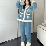 GETADME 딸기 프린트 잠옷 여성 파자마 세트 겨울 플리스 벨벳 1세트 홈 수트 수면 푹신한 한국식 피아마 따뜻한 나이트웨어 신제품