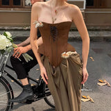 GETADME 여성용 봄/여름용 프렌치 레트로 브라운 스트랩리스 드레스 섹시 허리 홀로우 플라워 버드 롱 스커트
