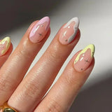 GETADME 24개 프렌치 가짜 손톱 아몬드 가짜 손톱 접착제 포함 흰색 가장자리 디자인 착용 가능 심플 인조 핑크 스틸레토 네일 팁 