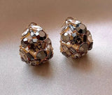 Getadme 유럽 및 미국 복고풍 갈색 수지 문자 U 자형 기하학적 후프 귀걸이 여성 패션 심플한 금속 보석 선물