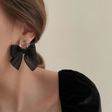 Getadme - Bijoux fantaisie coréens - Boucles d'oreilles pendantes en dentelle noire et blanche, style tendance - Idée cadeau