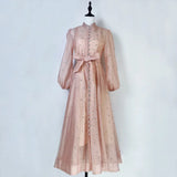 GETADME 4색 쇼 부스 하이데프 드레스 디자인 감성 헤비듀티 스터드 롱 슬리브 버튼 롱 드레스 플러스 탱크탑