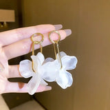 Boucles d'oreilles pendantes GETADME vintage en métal irrégulier, style USA, avec pendentifs originaux, accessoires de voyage et de mariage.