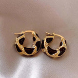 GETADME Nouvelles boucles d'oreilles créoles tendance couleur émail, texture métal, petites créoles pour femmes, couleur or, bijou tendance et créatif.