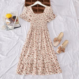 GETADME French Style Vintage Square Collar Fragrant Flower Dress Women's Petite High-Waisted Puff Sleeve Sweet Cropped Dress Spring