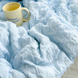 GETADME Thin Cool Breathable Summer Blanket Skin-friendly Lightweight Quilt Well-vetilated Single Double Seersucker Comforter Duvet Set