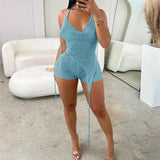 GETADME 반짝이는 스팽글 크로셰 후드 홀터 크롭 탑 &amp; 스키니 반바지 3피스 세트, 섹시 백리스 힙스터 레이브 Y2K 매칭 의상