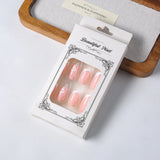 GETADME 24개입 짧은 핑크 프렌치 팁 화이트 러브 하트 가짜 손톱 전체 커버 가짜 손톱 세트 분리형 네일 아트 선물 세트 프레스온 손톱