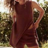 GETADME 콤바사키 여성용 니트 세트 민소매 크루넥 하이 슬릿 풀오버 탱크탑 신축성 허리 스키니 반바지 여름용 의상