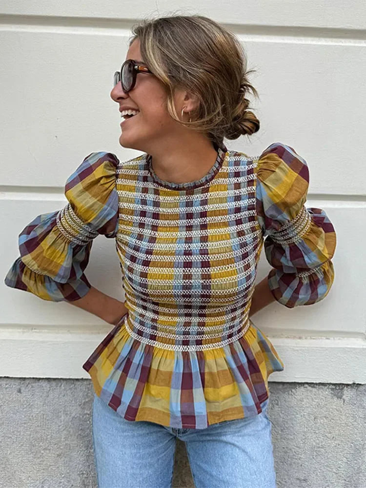 GETADME Vintage Plaid Print Puff Hem Shirt For Women Fashion Long Flare Sleeve Round Neck Short Tops Spring High Waist Slim Streetwear