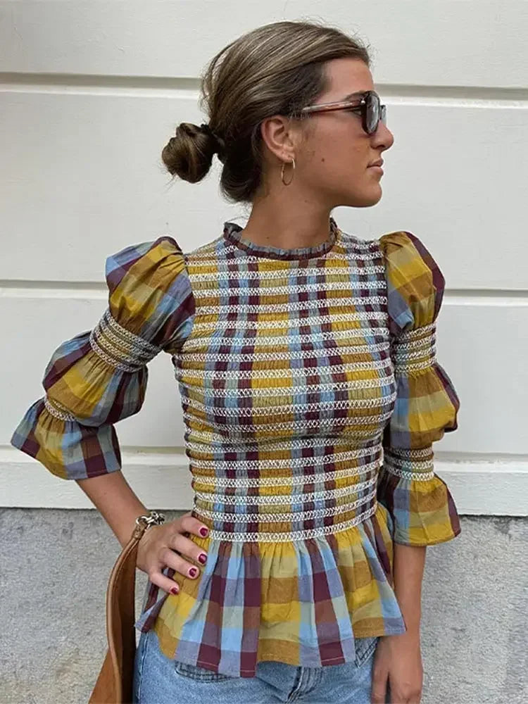 GETADME Vintage Plaid Print Puff Hem Shirt For Women Fashion Long Flare Sleeve Round Neck Short Tops Spring High Waist Slim Streetwear